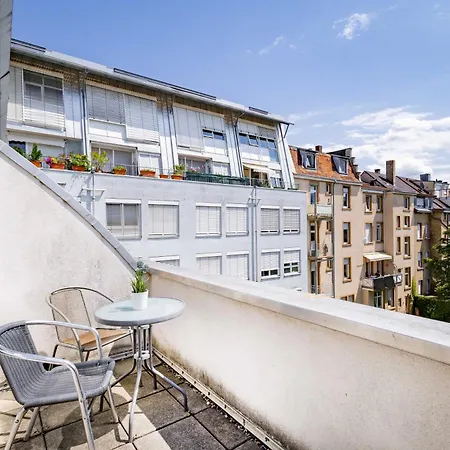 Stayinn Und Gaestehaus Friburgo em Brisgóvia