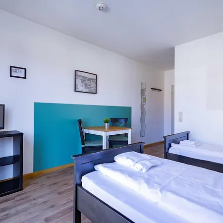 Albergue Stayinn Und Gaestehaus *