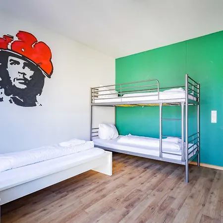 Stayinn Und Gaestehaus Hostel