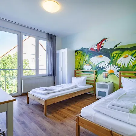 Hostel Stayinn Und Gaestehaus *