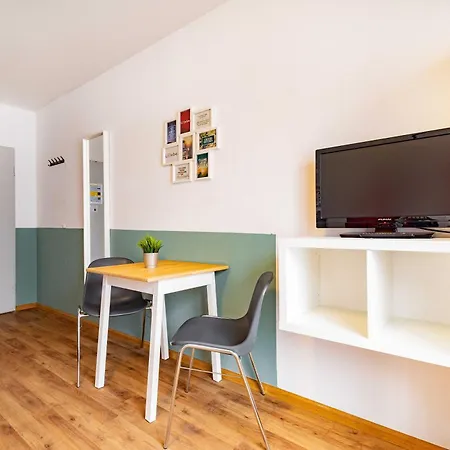 Stayinn Und Gaestehaus Vandrerhjem *