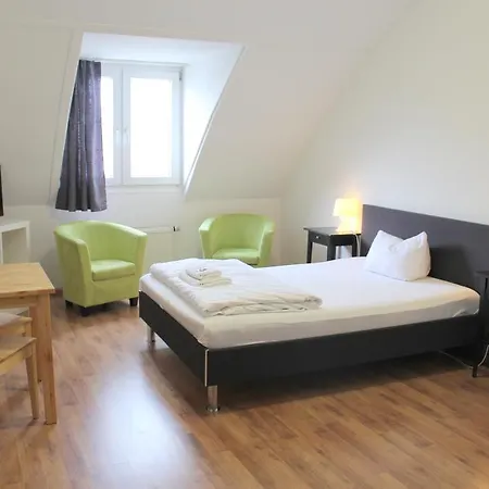 Stayinn Und Gaestehaus Freiburg im Breisgau