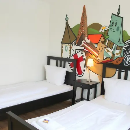 Stayinn Und Gaestehaus Hostel