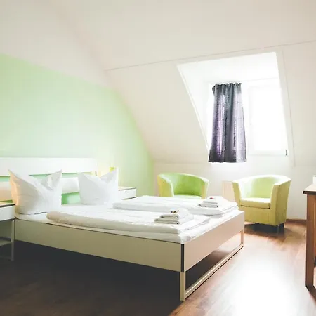 Stayinn Und Gaestehaus Vandrarhem