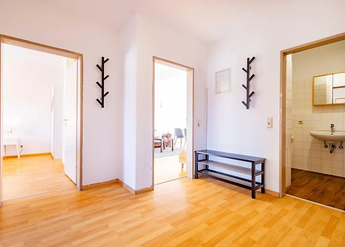 Stayinn Und Gaestehaus אכסניה פרייבורג