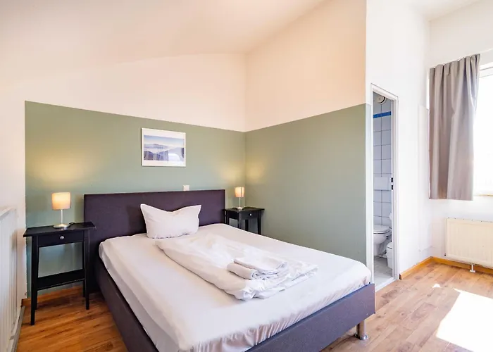 Stayinn Und Gaestehaus Hostel