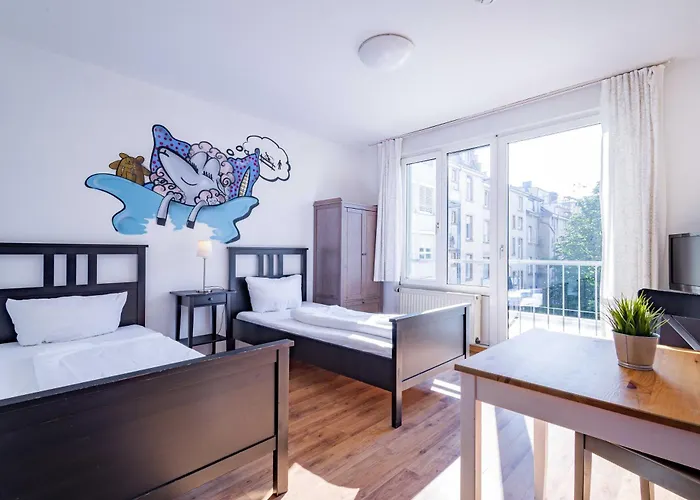 Stayinn Und Gaestehaus Hostel