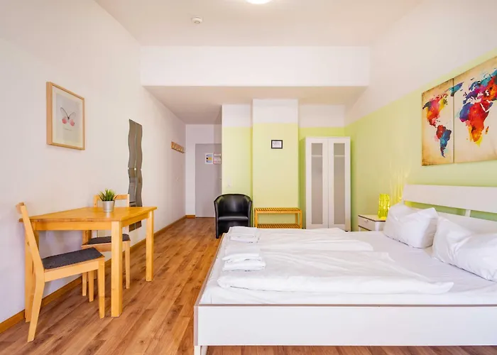 אכסניה Stayinn Und Gaestehaus *