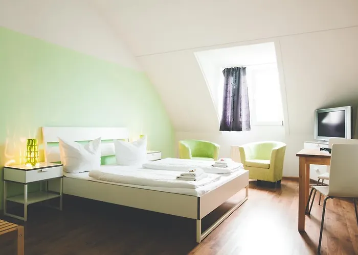 Stayinn Und Gaestehaus אכסניה