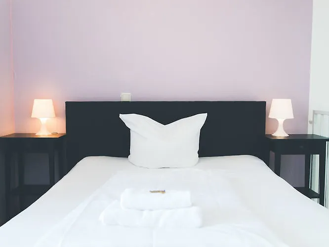 Stayinn Und Gaestehaus * פרייבורג