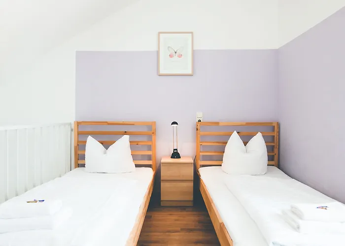 Stayinn Und Gaestehaus Albergue Friburgo em Brisgóvia